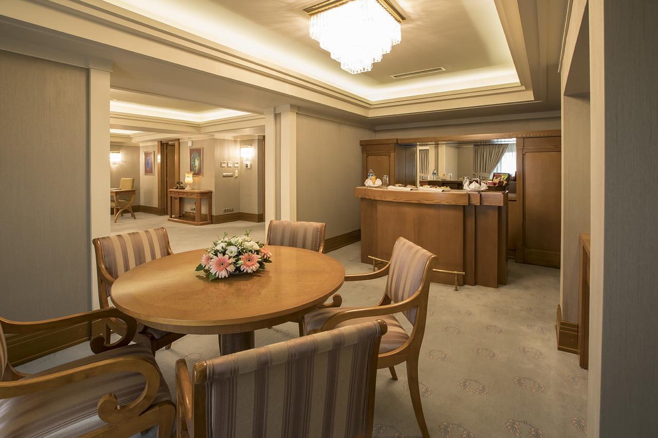 Zorlu Grand 5*